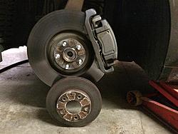 Brake pad replacement time - serviced at 21,000 miles.-img_0151.jpg