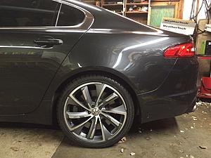 XFR-S Tires?-img_0159.jpg