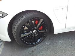 Jaguar XF- Rim color advice!-red-calipers.jpg