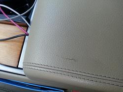 2010 XF Center Leather Crack.-20140422_180152.jpg