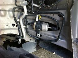 where to locate / change gas filter on XF-img_1779.jpg