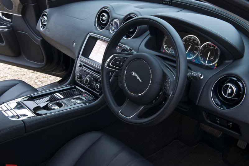 Name:  XJ_INTERIOR_04.jpg
Views: 467
Size:  56.7 KB