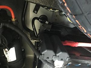 XJ Battery buss bar cover removal-fefbff23-f107-4267-9aca-b861e3d9c804.jpeg