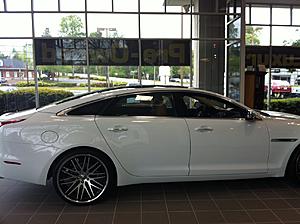 Here's how Jaguar can instantly increase XJ sales by 1000%-img_0466.jpg
