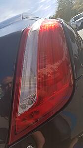 Tail light condensation-cj0d58b.jpg