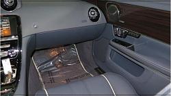 2 cats in the driveway-xj_09.jpg