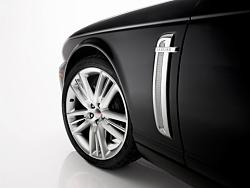 is it possible to add the 2008 chrome fender wings to an 04?-jaguar-xj-portfolio-14.jpg