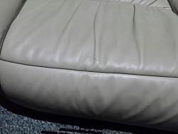 Finally found tray tables &amp; heated seats!!!-20150828_132207.jpg