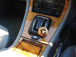 Anyone know how to remove the shift knob-dsc00093r.jpg