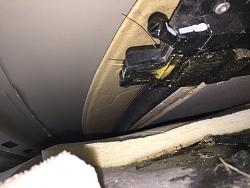 2004 X350 sunroof drains-photo988.jpg