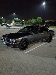 Dont laugh. Anyone put a 22 inch rim on a XJ8, VDP? Input please (positive)-14021662_1369473976415806_2341157883799445075_n.jpg