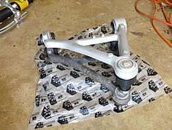 Suspension bushings rear-p1080236.jpg