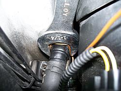 heater hose quick connect release - push or pull?-top-heater-hose-quick-connector-4-.jpg