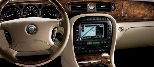Name:  JAG-XJ8-DASH.jpg
Views: 162
Size:  37.7 KB