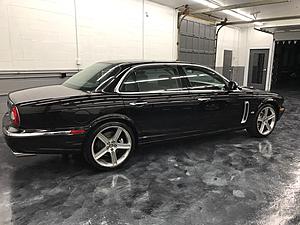 Just bought a 2006 XJL Super 8 Portfollio...-img_0065.jpg