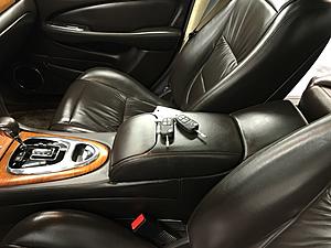 Just bought a 2006 XJL Super 8 Portfollio...-img_0070.jpg