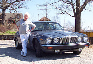 X350 compared to older XJ sedans-dbl-six-retha-small.jpg