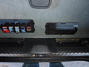 Trunk "cubby holes".-p1000117.jpg