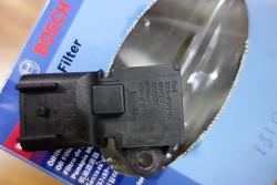 2005 XJR Manifold pressure sensor-dsc00008c.jpg