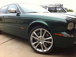 New Shoes for my 06 Super V8 Portfolio!-img_1190.jpg