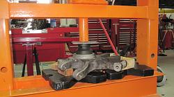 2004 XJR rear wheel bearings-img_9367small.jpg