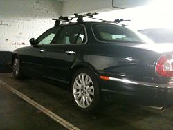 xjr vs 545i-roof-bars.jpg
