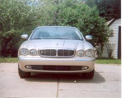 Air suspension replacement-2005-jaguar-xj8l-front-view-.jpg