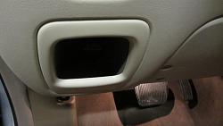 Backup Camera install on 2007 Vanden Plas-remote-control-location-1.jpg