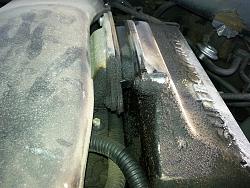 Oil leak near s/c on XJR-20141020_173651.jpg