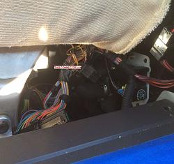 What is this connector, and these wires?-what-connector01.jpg