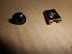 What do you call this locking "T" clip?  Part number maybe?-dscn0086.jpg