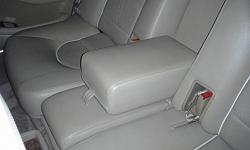 Rear foldable armrest with cubby?-20160219_223519.jpg
