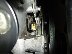 Crank sensor parts confusion-lower-section-plug.jpg