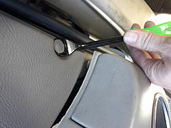 D.I.Y Front Driver Door Micro Switch And Door Cable Repair!-20170428_173310.jpg