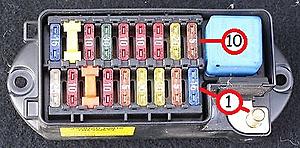 Electrical failure-jaguar-daimler-xj6-sovereign-x300-fuse-box-rear.jpg