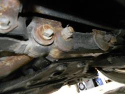 Rear End Leak? I Just Bought it!-dscn1376.jpg
