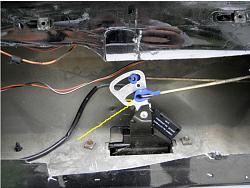 Anybody know how '97 XJ-6 trunk latch mechanism works?-trunk_pull_lower.jpg