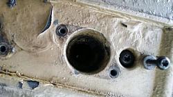 Coil gaskets and Valve cover condition-valvecover-corroded_zps537f6e19.jpg