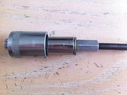 Front lower Shock bushing question?-puller-3.jpg