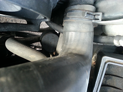 found the source of noise from the engine bay,need to identify this part-forumrunner_20141108_145931.png