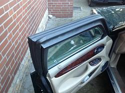 Check Out This XJ8-Armoured &amp; Bomb Proof!-image.jpg