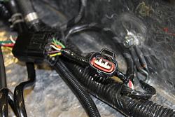 Tech help please - mystery plug and vacuum line-01-xjr.jpg