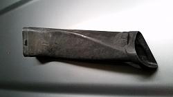 What is this plastic airshaft? It fell out from under engine/wheel-well-20160502_222337.jpg