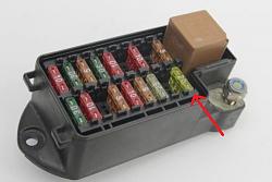 What did you do to your X308 Today?-fuse-box.jpg