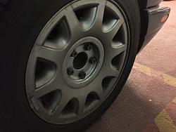 Missing hubcap-img_1138.jpg