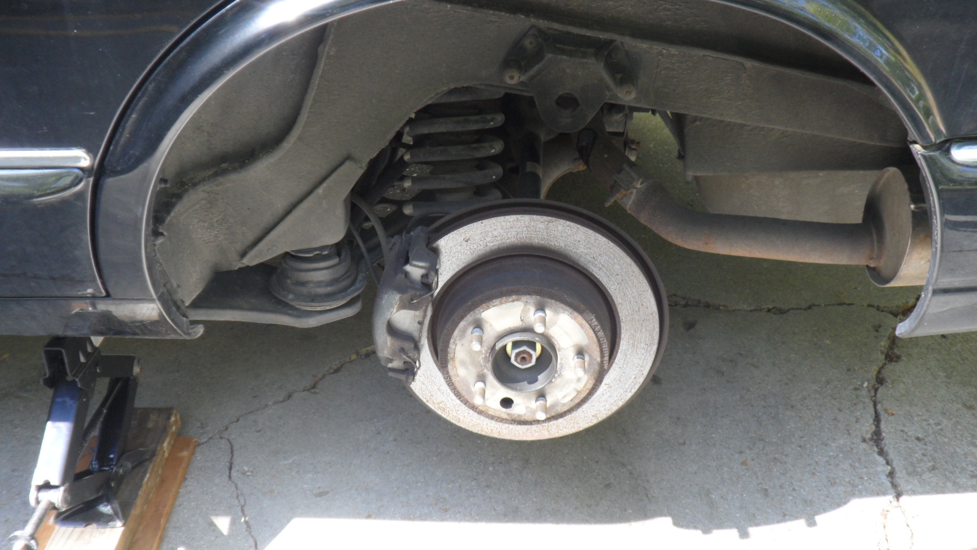 Name:  2015-05-01%20Jaguar%20XJ8%20Fuel%20Filter%20Replacement%20002_zpsb7nllvlz.jpg
Views: 268
Size:  937.4 KB