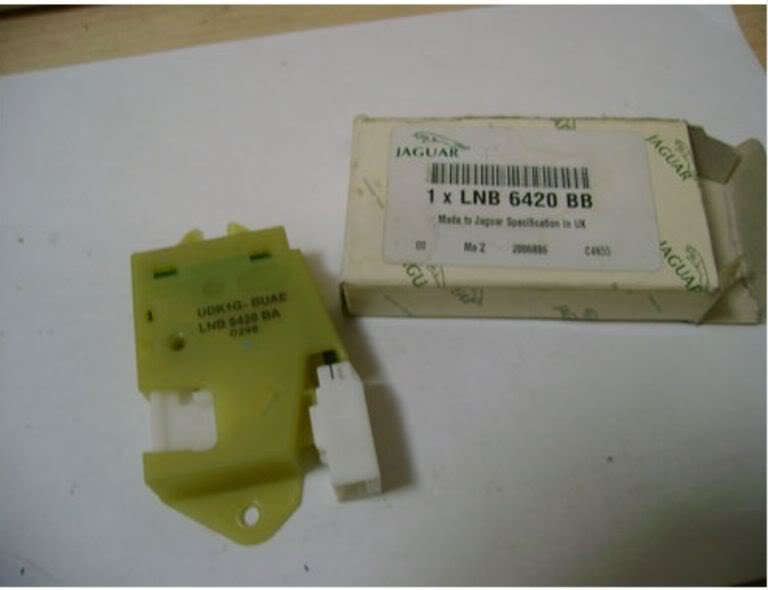 Name:  XJX308BrakeSwitchPhoto1.jpg
Views: 3761
Size:  24.4 KB