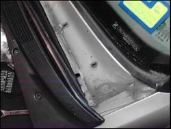 XJ8 Windscreen Drainage repair- Rust Cut - PHOTOS-jag-v8-repair-3-good-side.jpg