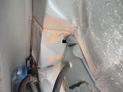 99 L/H Drive X308 Hood latch Stuck-view-access-hole-fenderwell-inner-well-removed.jpg