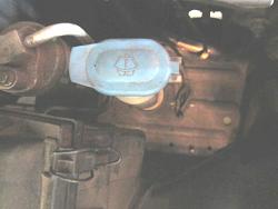 Washer fluid reservoir fatality grrr,-xj-windsheild-washer-reservour-mount.jpg